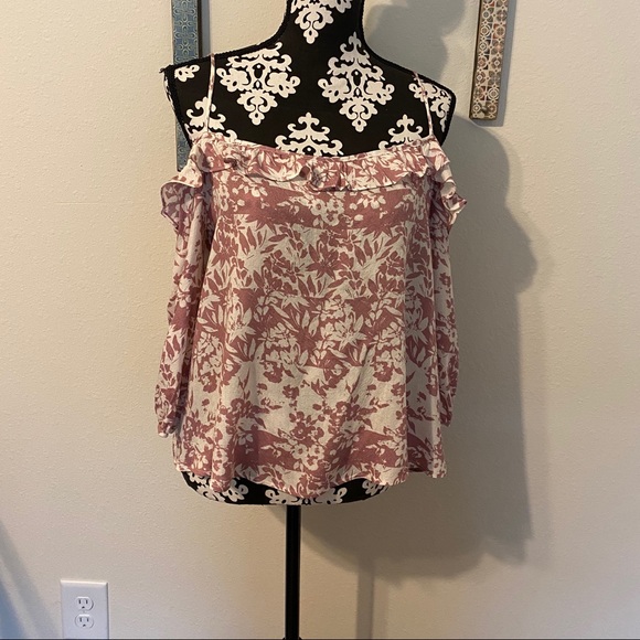LUSH Spaghetti Strap Cold Shoulder. Size M - Picture 4 of 5